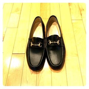 GUCCI loafers in size 5.5